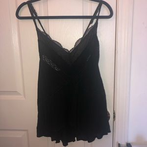 American Eagle Black razor back lace tank top - L